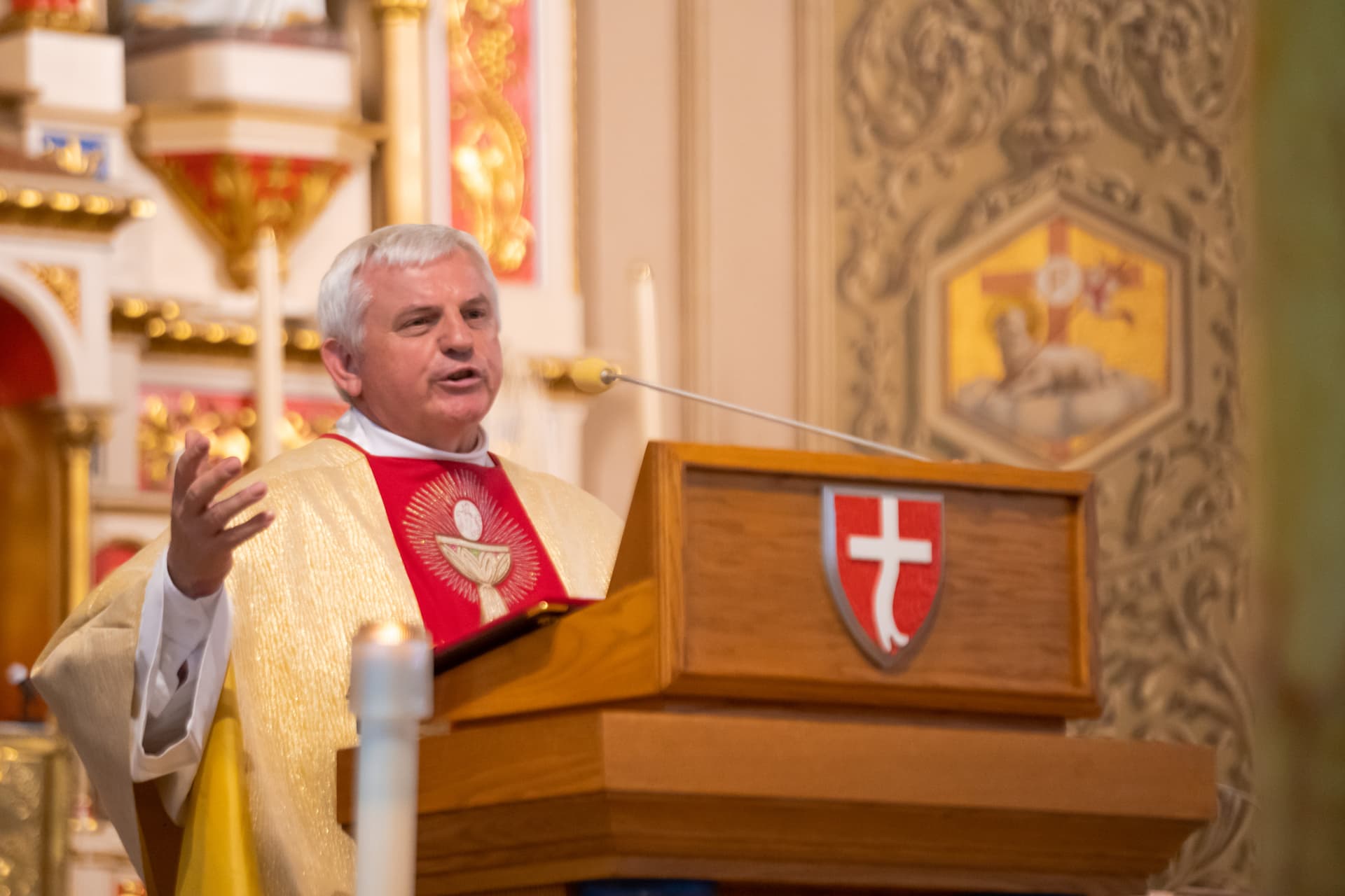 Welcome from Our Pastor background