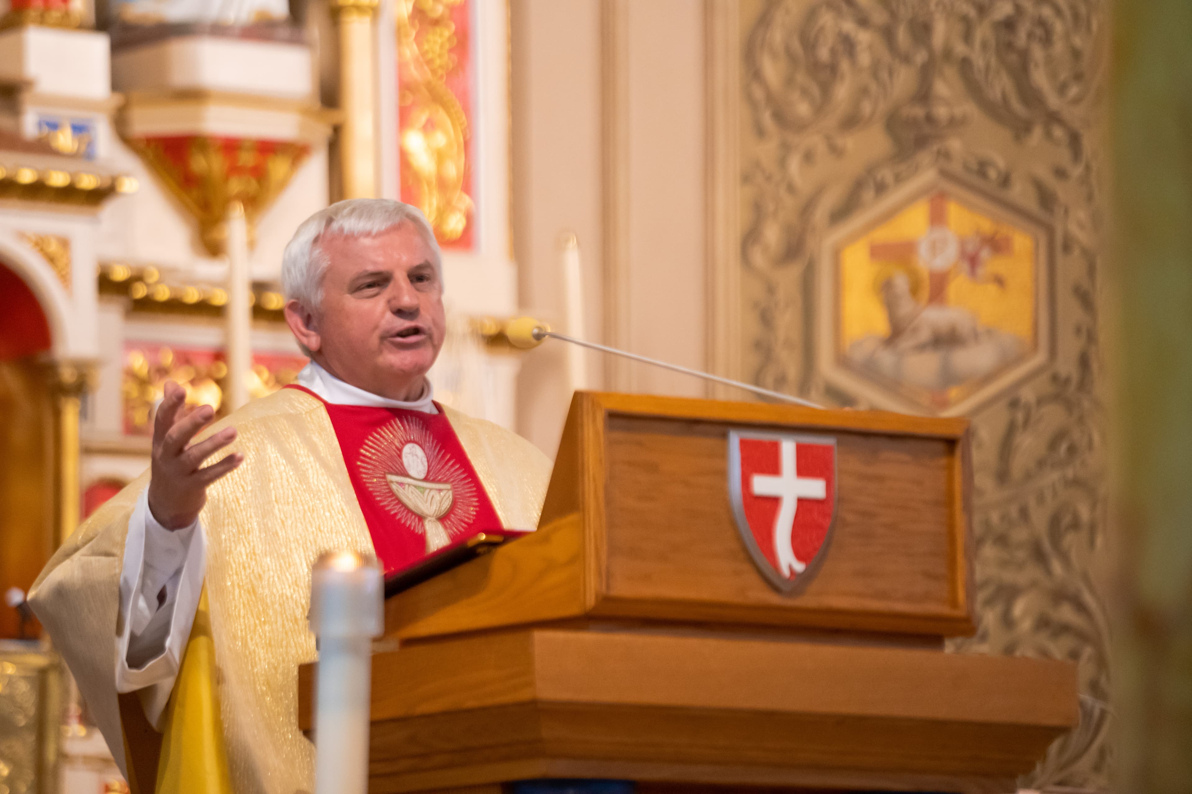 Welcome from Our Pastor background